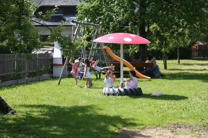 Kanzlerhof