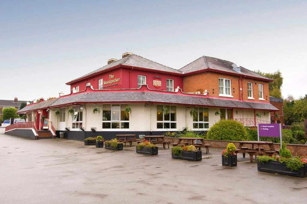 Premier Inn Northwich South