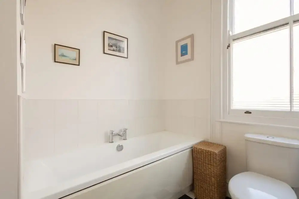 Host Stay Chatsworth Court Apartment