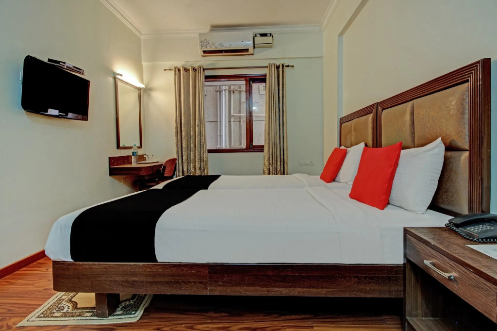 SPOT ON 75643 Golden Guest House