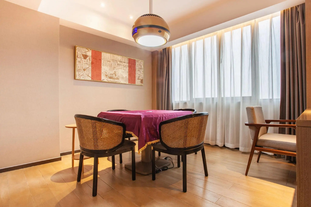 Yuanguang Hotel