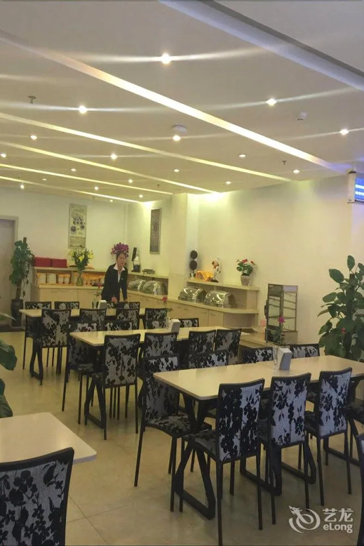 Fairyland Hotel Kunming East Station Branch