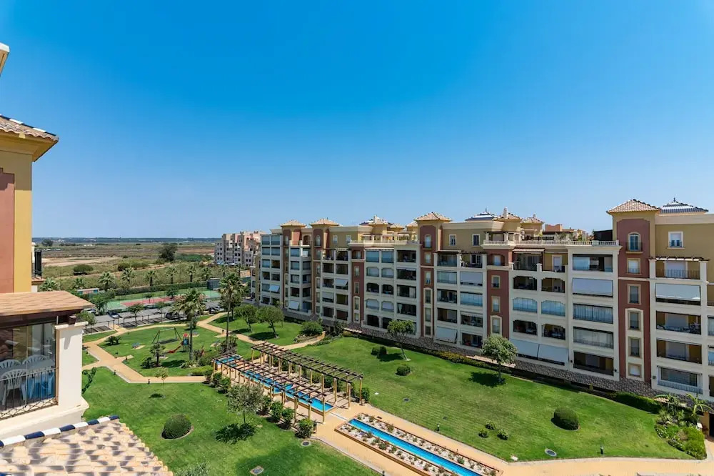 Family & Pet-friendly Stay