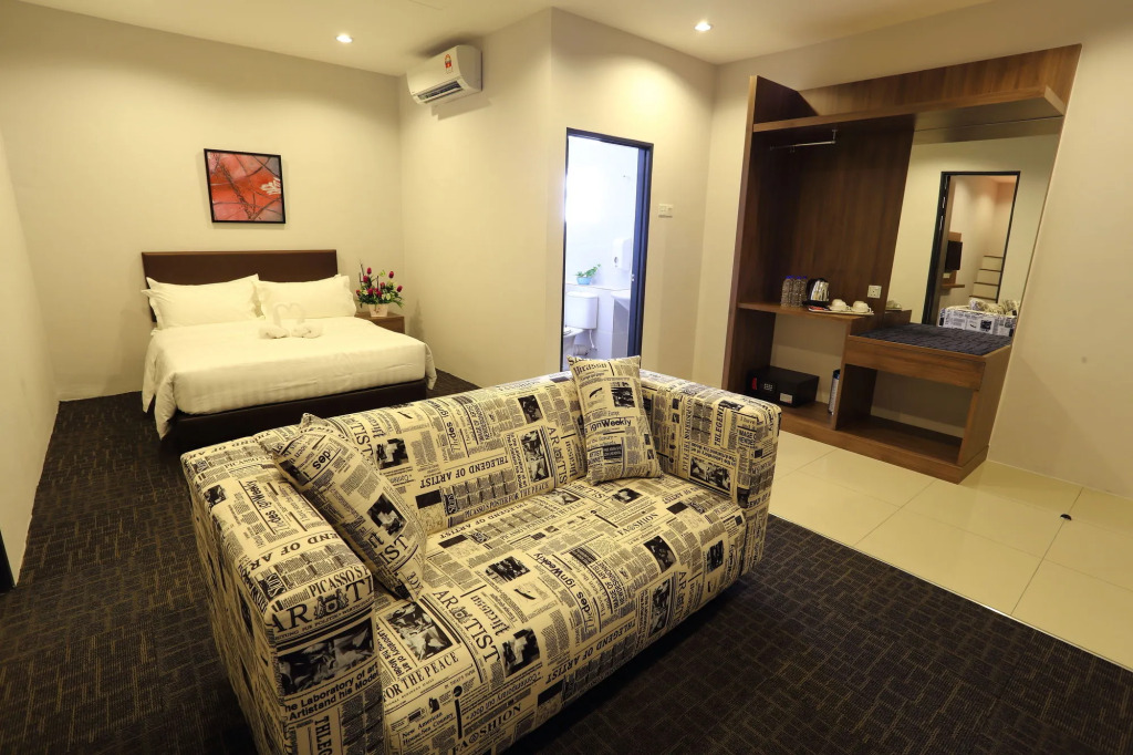 S Boutique Hotel