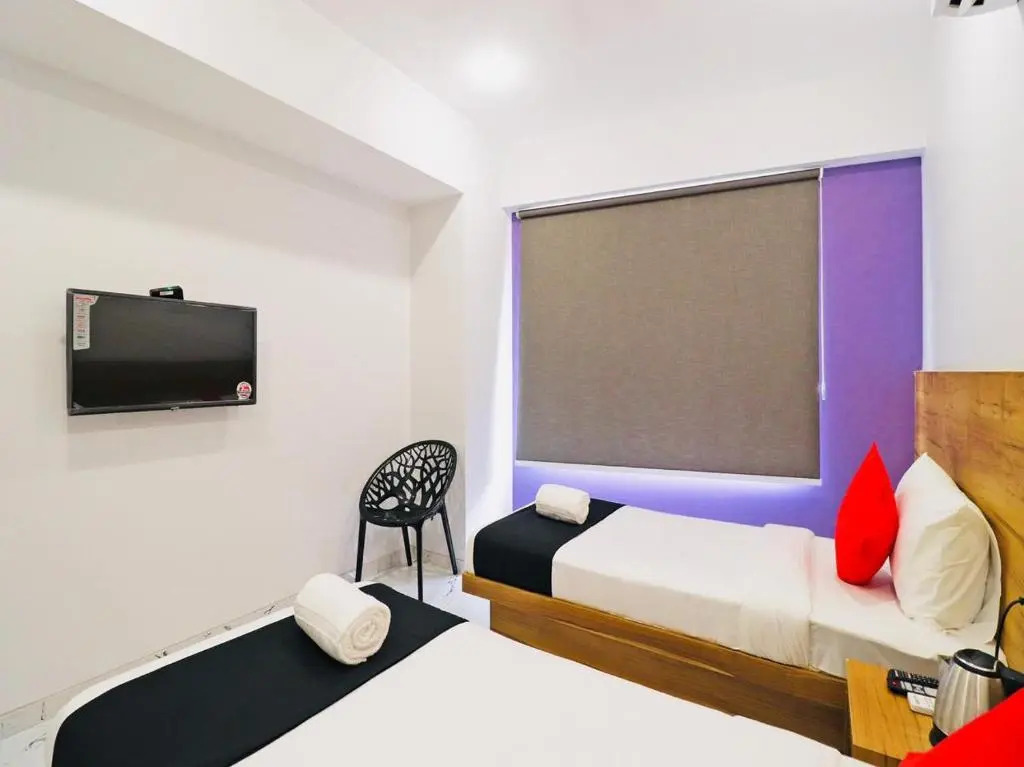 FabHotel Gazelle Inn