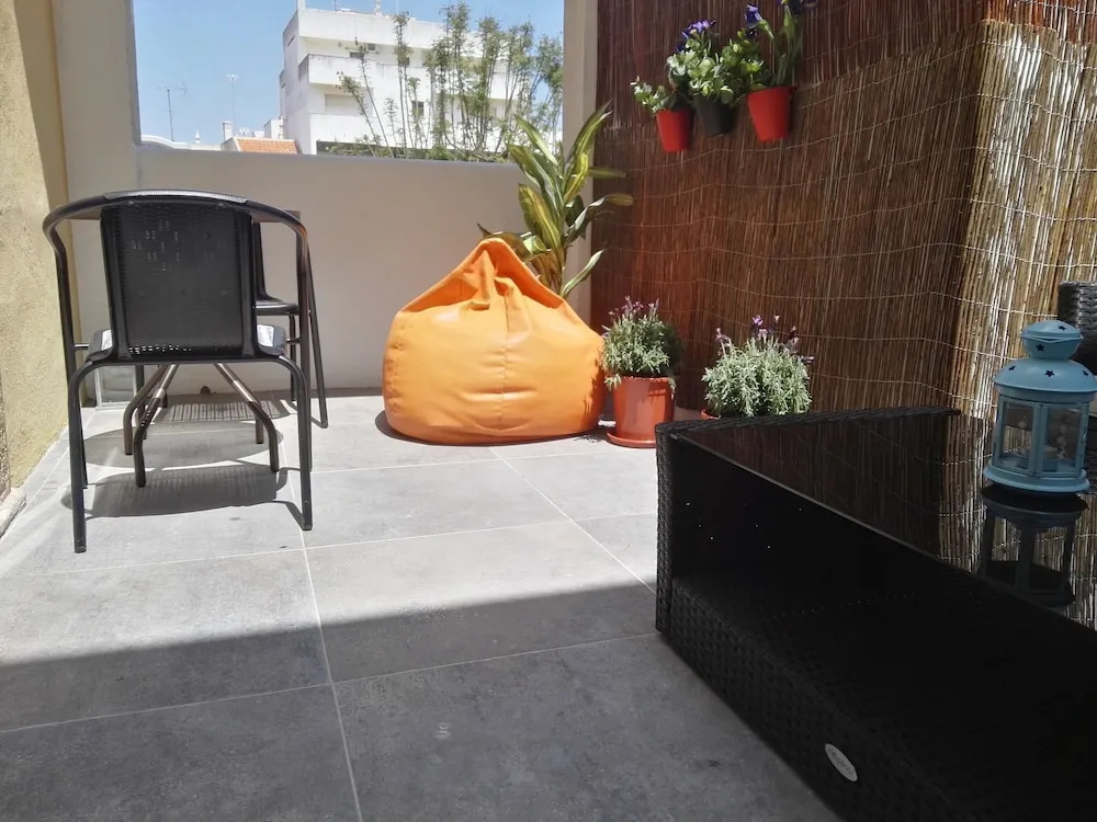 Temple Suites Guesthouse
