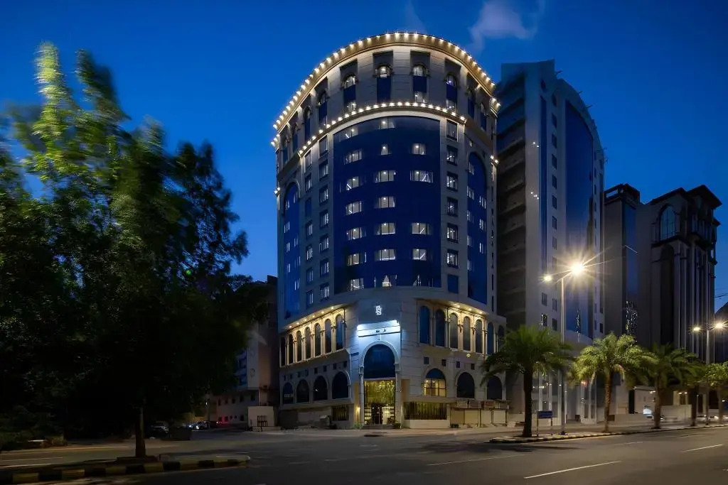 Kiona Al-Azizia Hotel