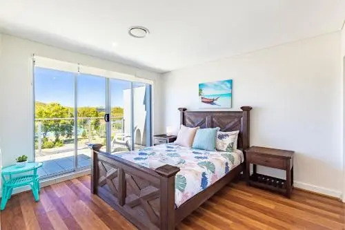 Avra Seabreeze', 503/4-8 Bullecourt Street