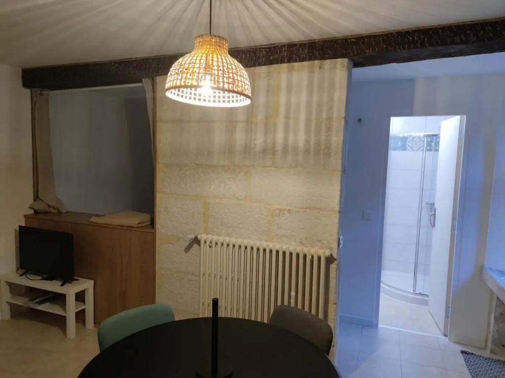 Studio de charme, au calme dans le vieux Chaumont