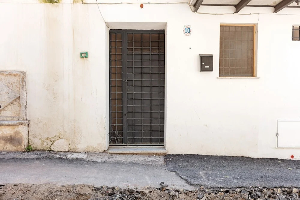 Palermo Palazzo Reale Modern Studio