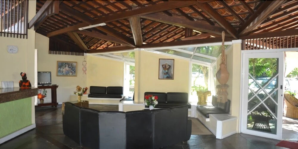 Oasis Praia Hotel