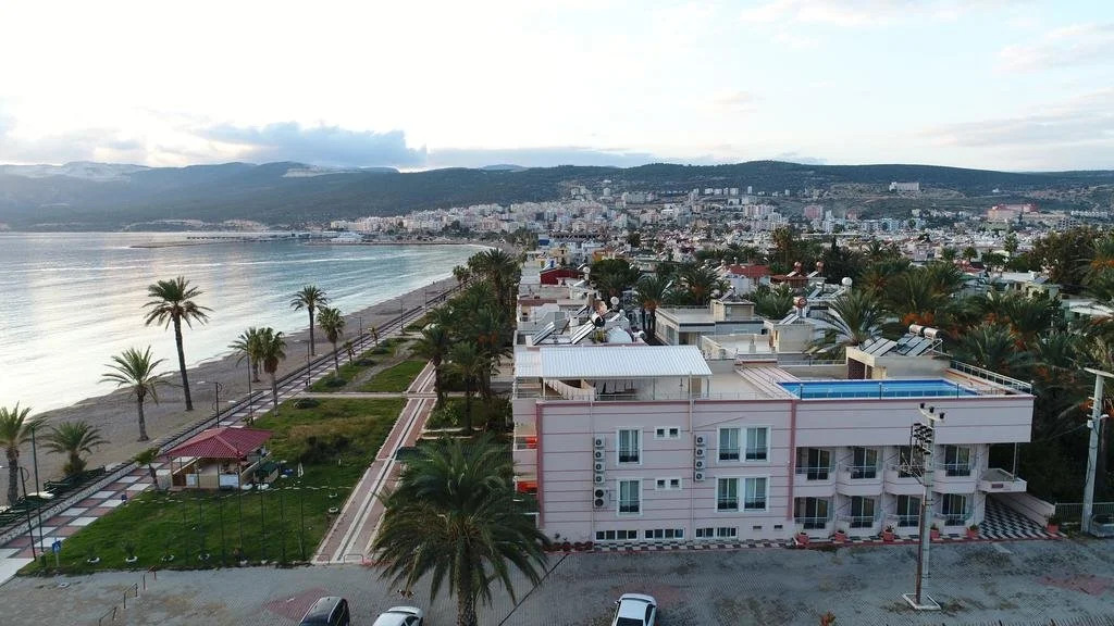 Zeus Hotel