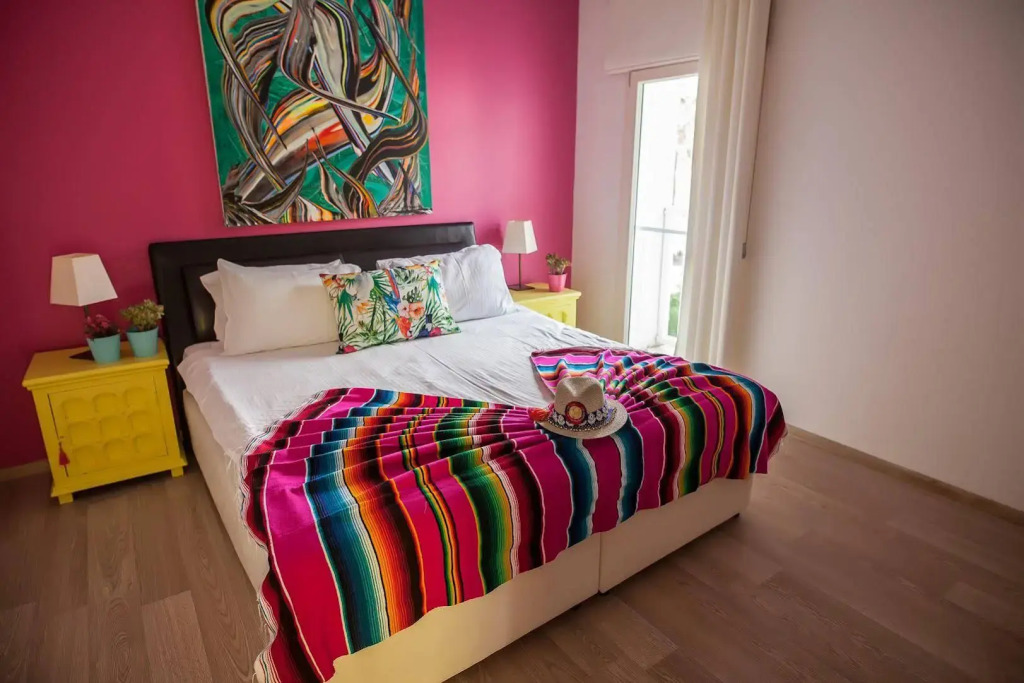 La Casa Novi Boutique & Beach Club