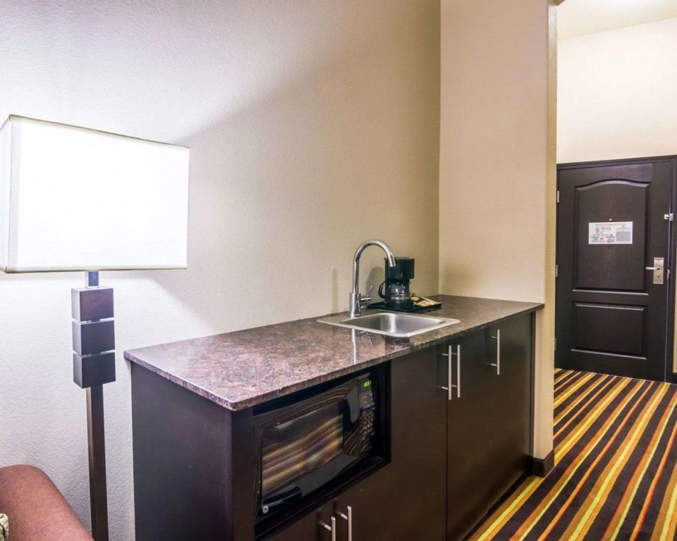 Spark by Hilton Amarillo Western Plaza