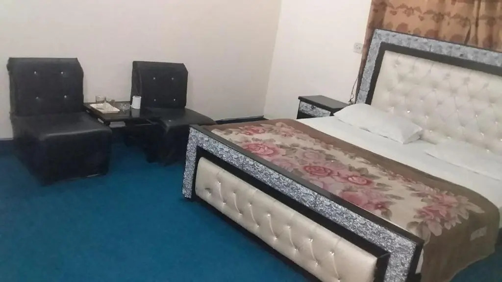 Hotel 5 Day