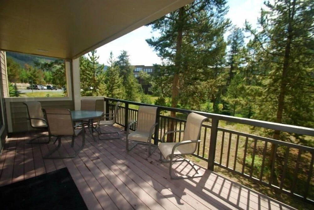 Pines Condominiums 3 Bedroom Apartment by Key to the Rockies