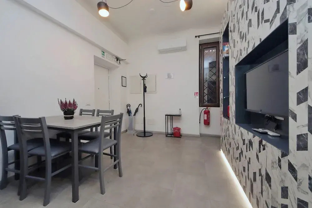 Flatinrome Trastevere Deluxe Rooms