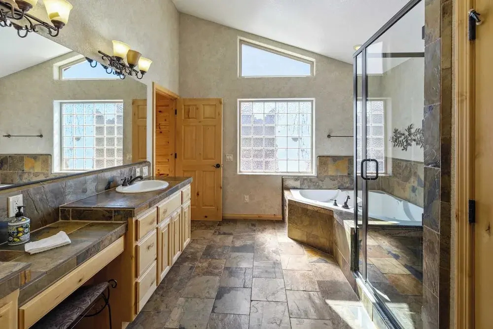 Hot Tub, Game Room, Large Deck w/ Mountain Views, 4bdr Paw Print by Avantstay