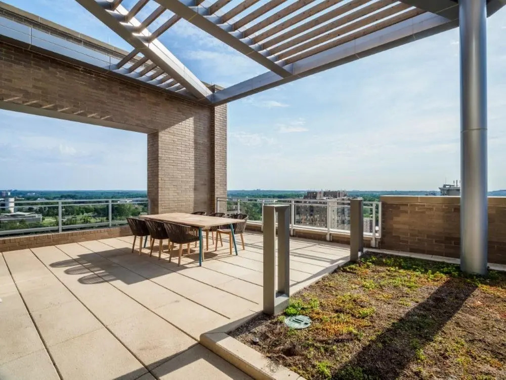 Bluebird Suites Near Chevy Chase