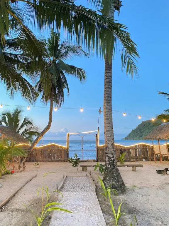 Jasmine Inn at Bucana Beach El Nido