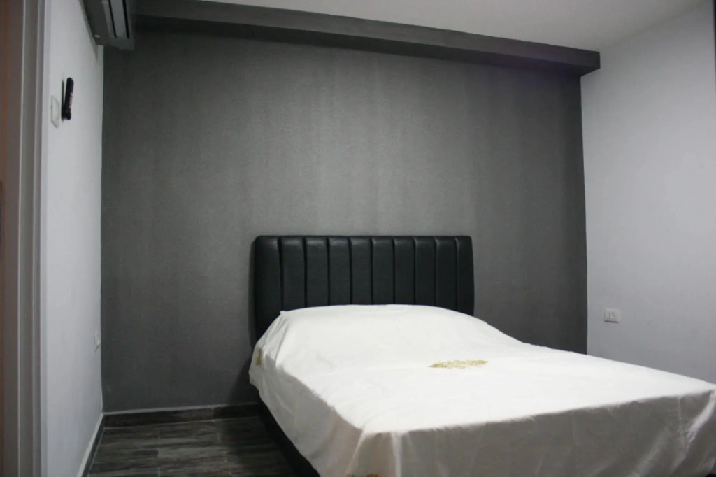 Rich Luxury Suites - Renovated
