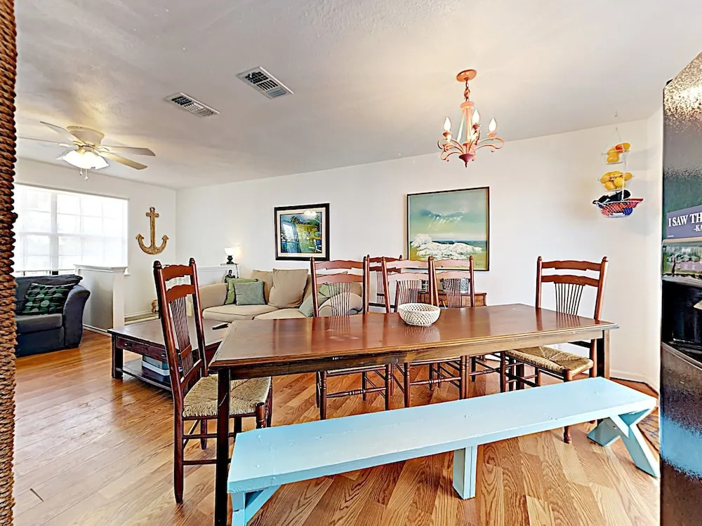 Hola Beaches - 4 Br Home