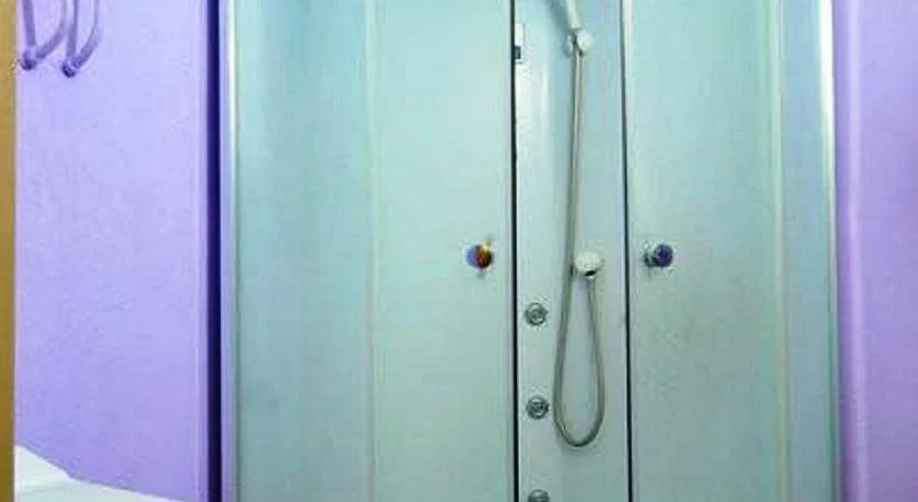 YourHostel Club