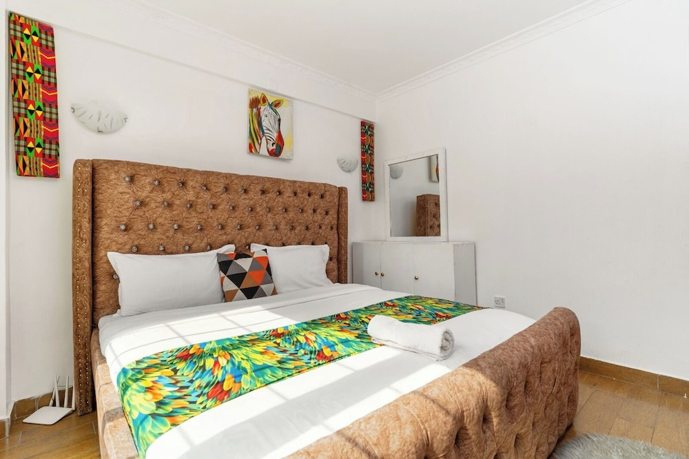 Luxury 4BR Kilimani - Rooftop Pool & Gym