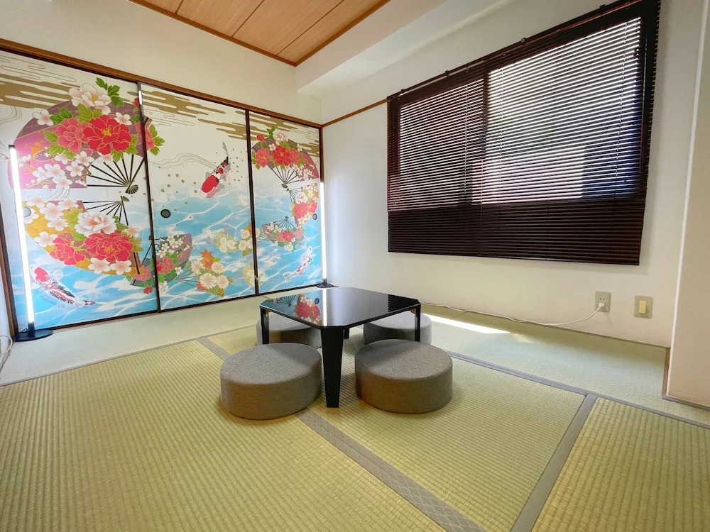 Plat House Ushigome Yanagicho