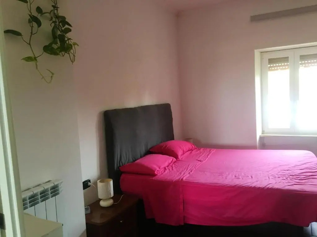 2 bedrooms appartement with enclosed garden and wifi at Cioccatelli 1 km away from the beach