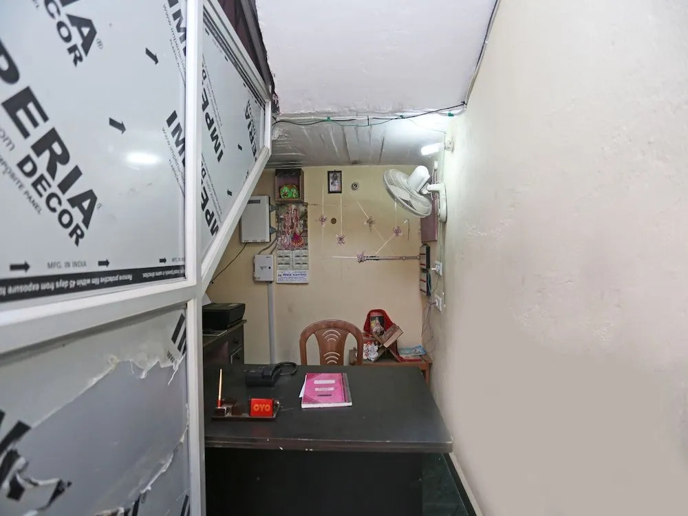 Super Hotel O Shree Shree Guest House