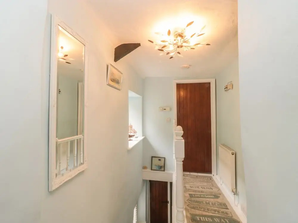 1 Belle Vue Cottage