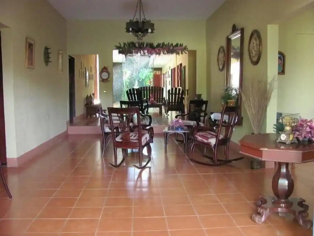 Hotel El Raizon