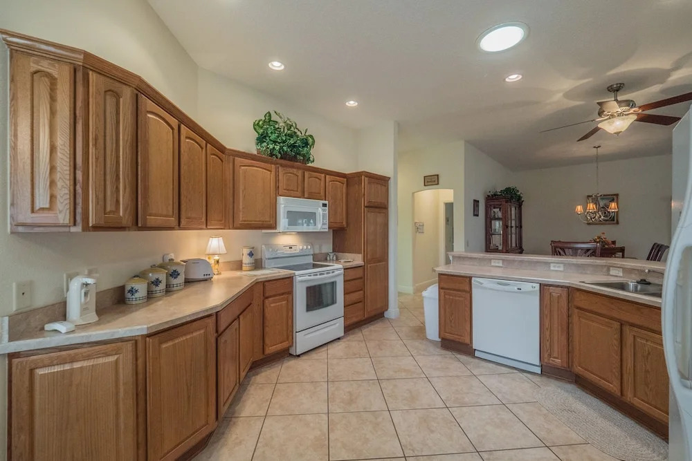 Gayle Mill Drive 1384 by White Pelican VR