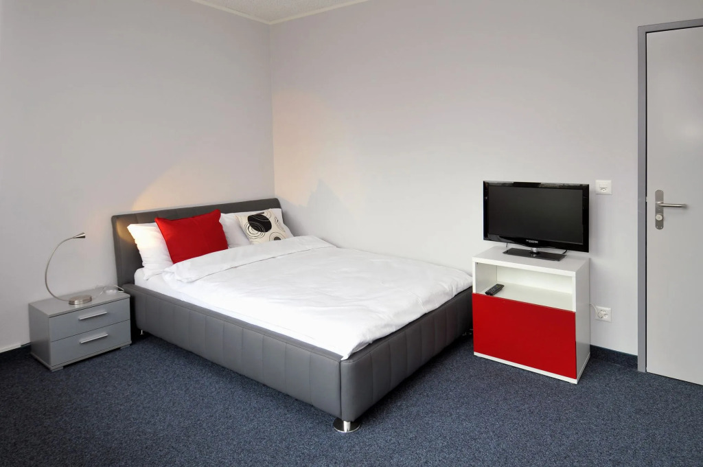 Primestay Self Check-in Hotel Seebach