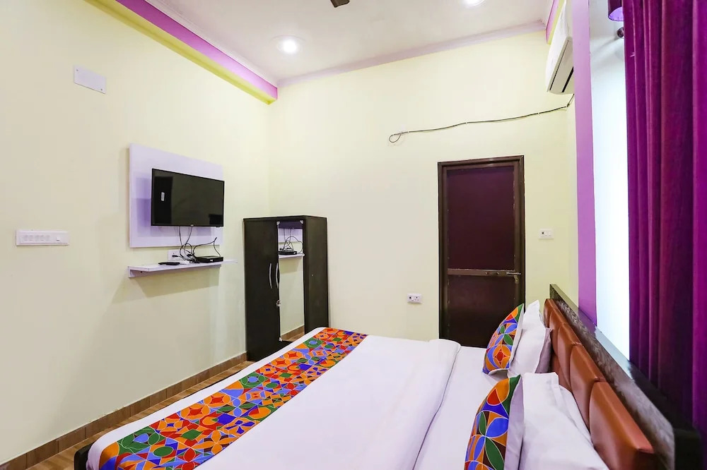 FabHotel Shri Banaras