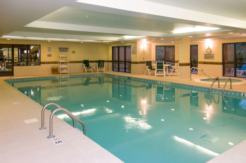 Courtyard by Marriott Nashville at Opryland