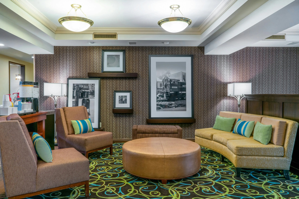 Hampton Inn & Suites Valley Forge/Oaks