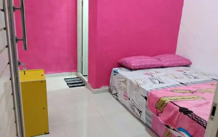 Pinky Guest House Syariah Kota Batu