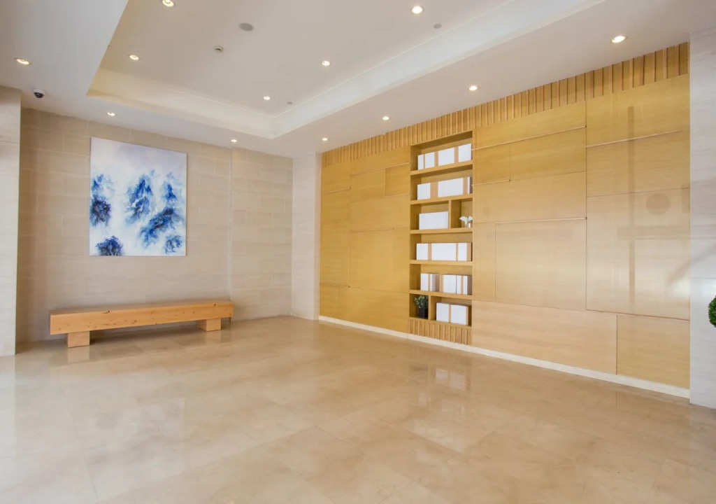 上海浦东新川路轻居酒店
