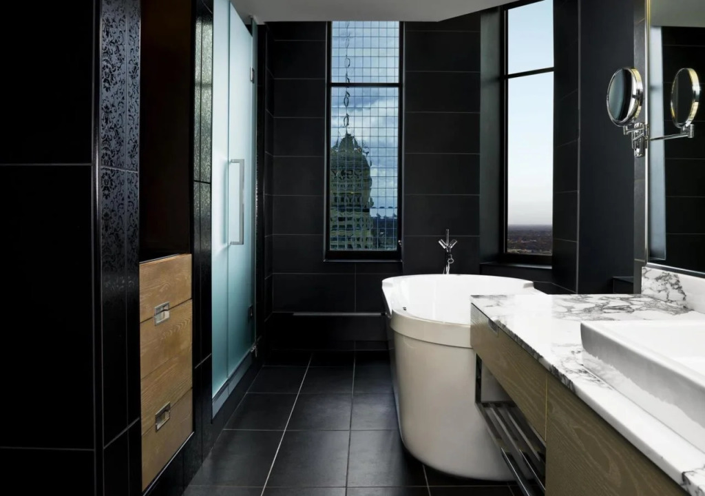 W Minneapolis - The Foshay