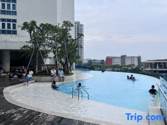 LuxuryHomestay @Pinetree Marina Resort - Link House