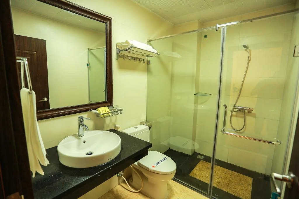 Wild Lotus Hotel & Travel 2