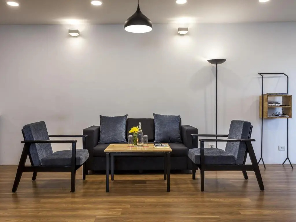 12 th Avenue-A Suite Hotel