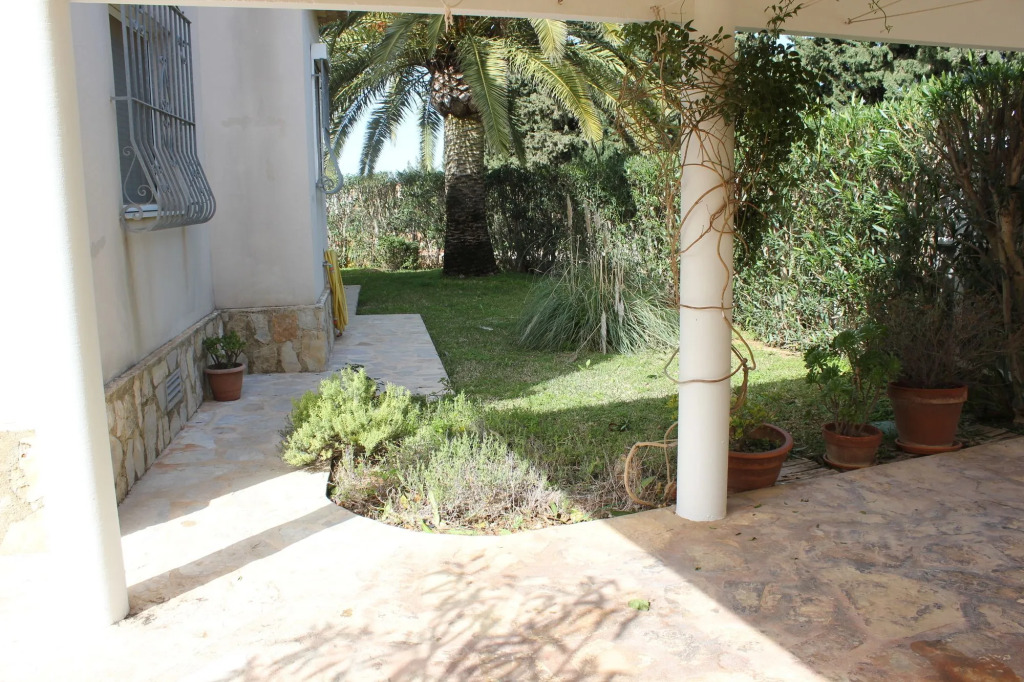 001 Villa India