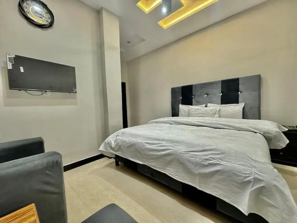 Millat Hotel G9-1