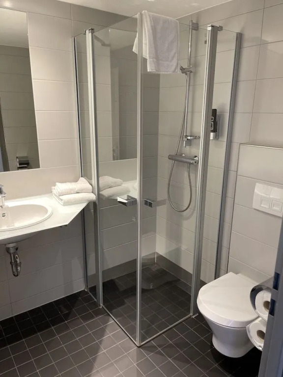 Отель Coffee Fellows Hotel Irschenberg Sud