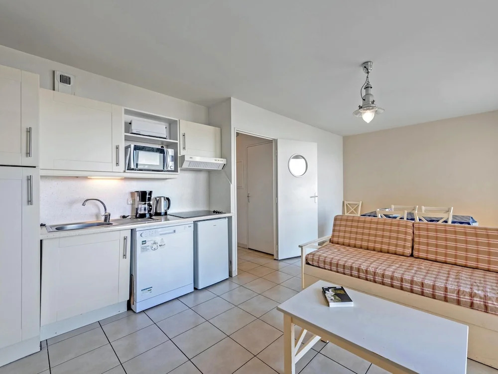 Beach Stay With Pool for 6