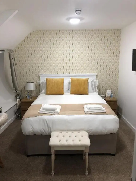 JT Abergwaun hotel