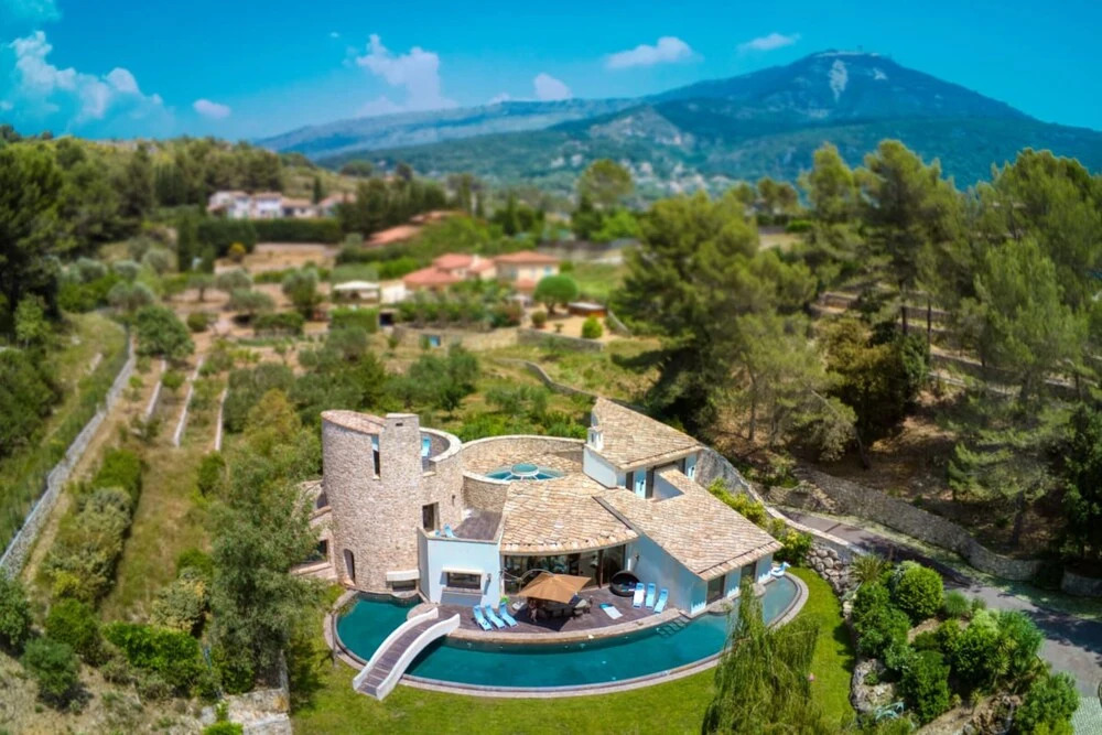 Fantastic Villa With Swimming Pool - 15min TO Mont